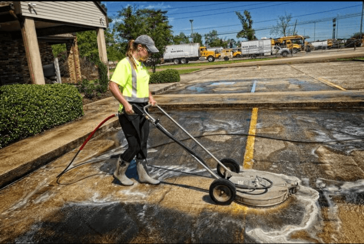 Parking Lot Power Washing